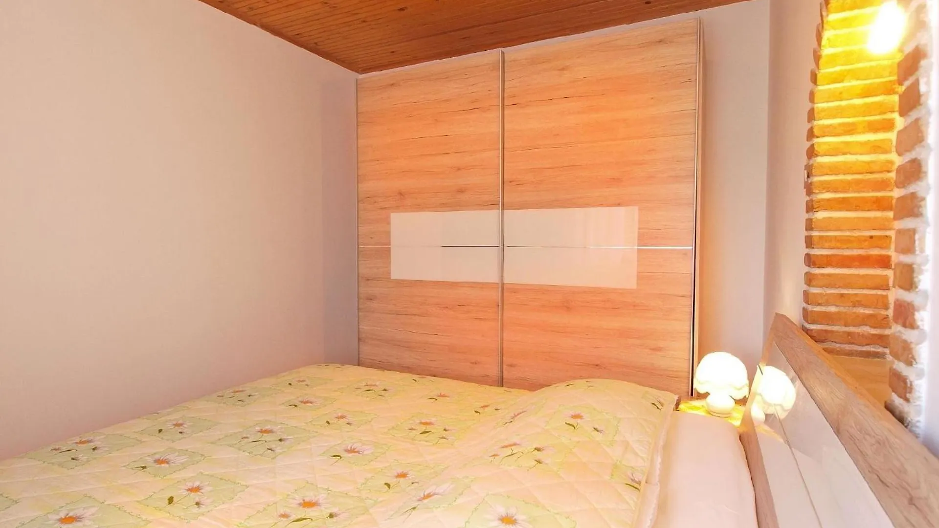 Ferienwohnung Fuer 4 Personen Ca 32 Qm In Rovinj, Istrien Istrische Riviera Apartment